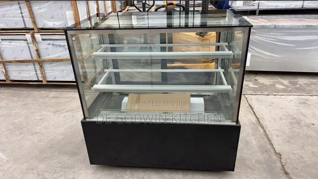 Cake Display Chiller 4ft Square Shape