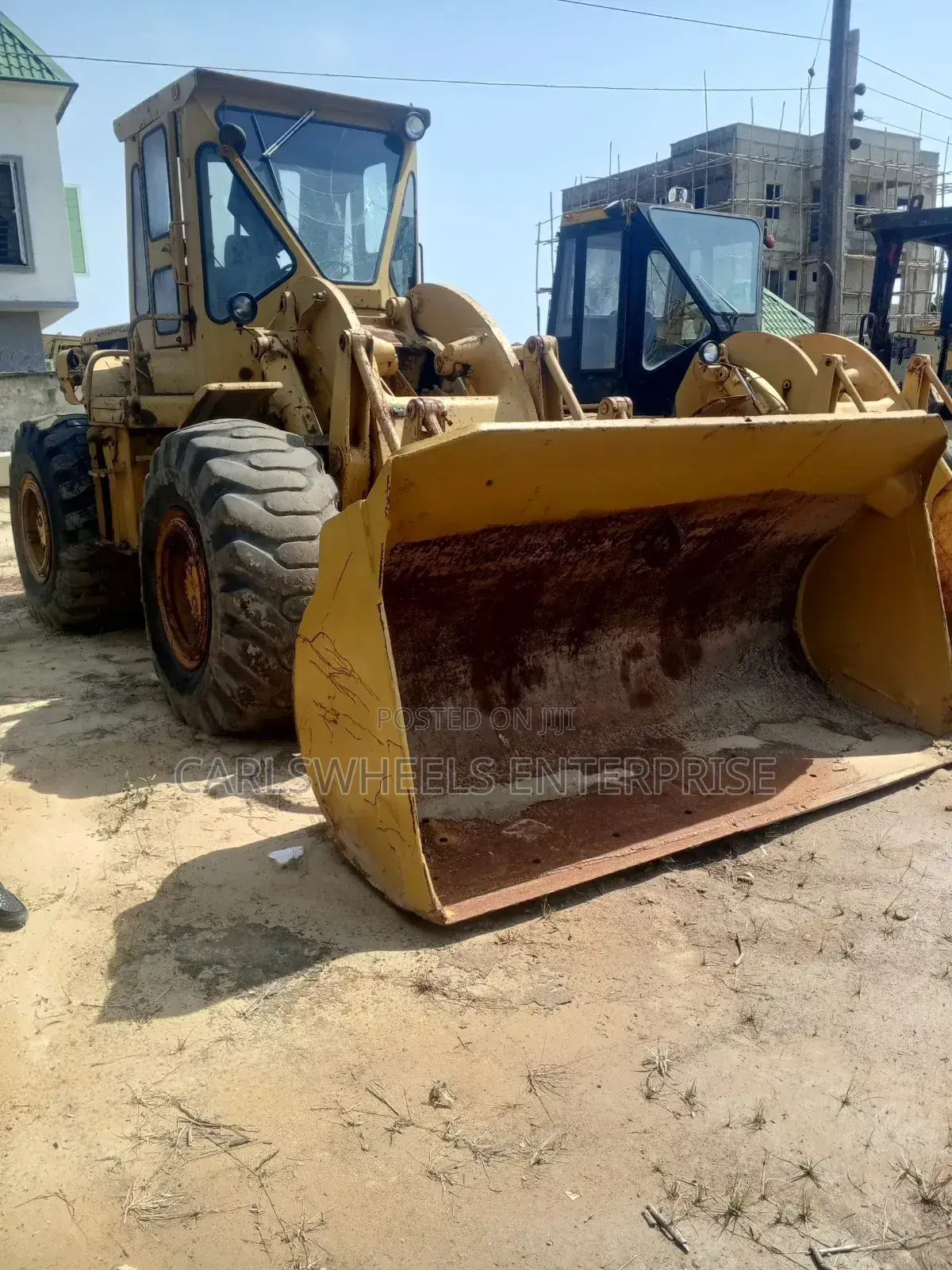 Fairly Foreign Used Caterpillar 966c Payloader.