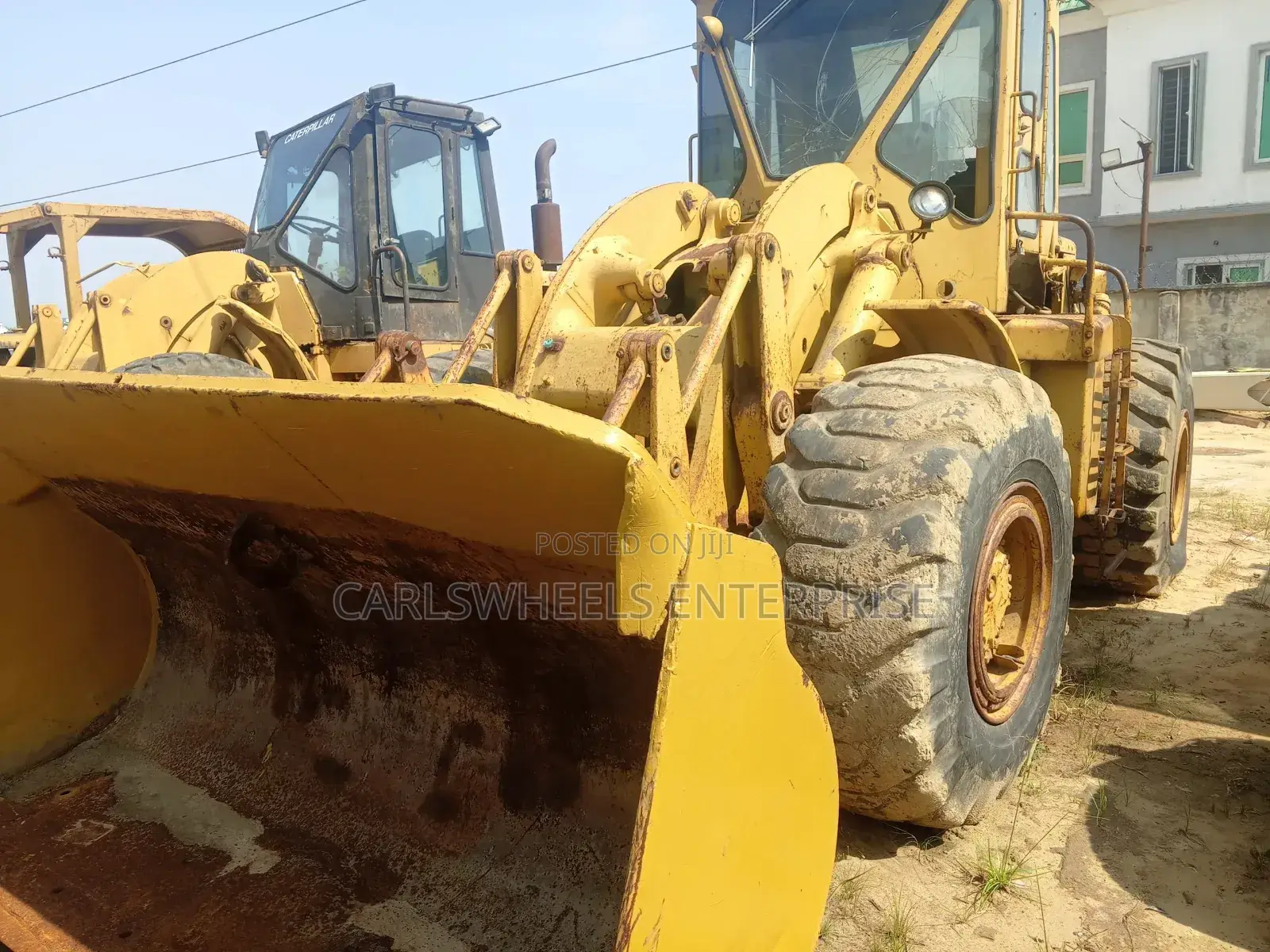 Fairly Foreign Used Caterpillar 966c Payloader.