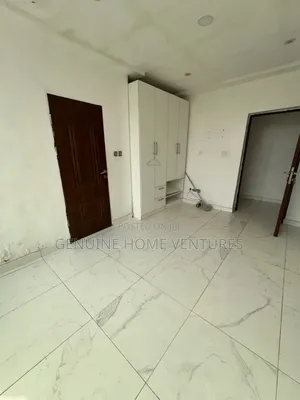 1bdrm Shared Apartment in Orchid, Chevron for rent
