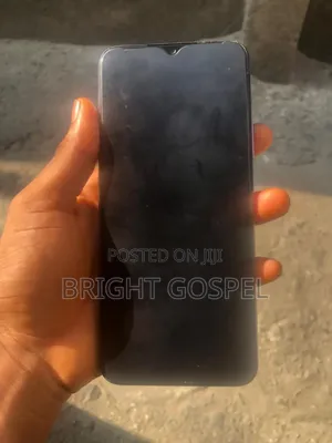 Infinix Hot 60i 64 GB Purple