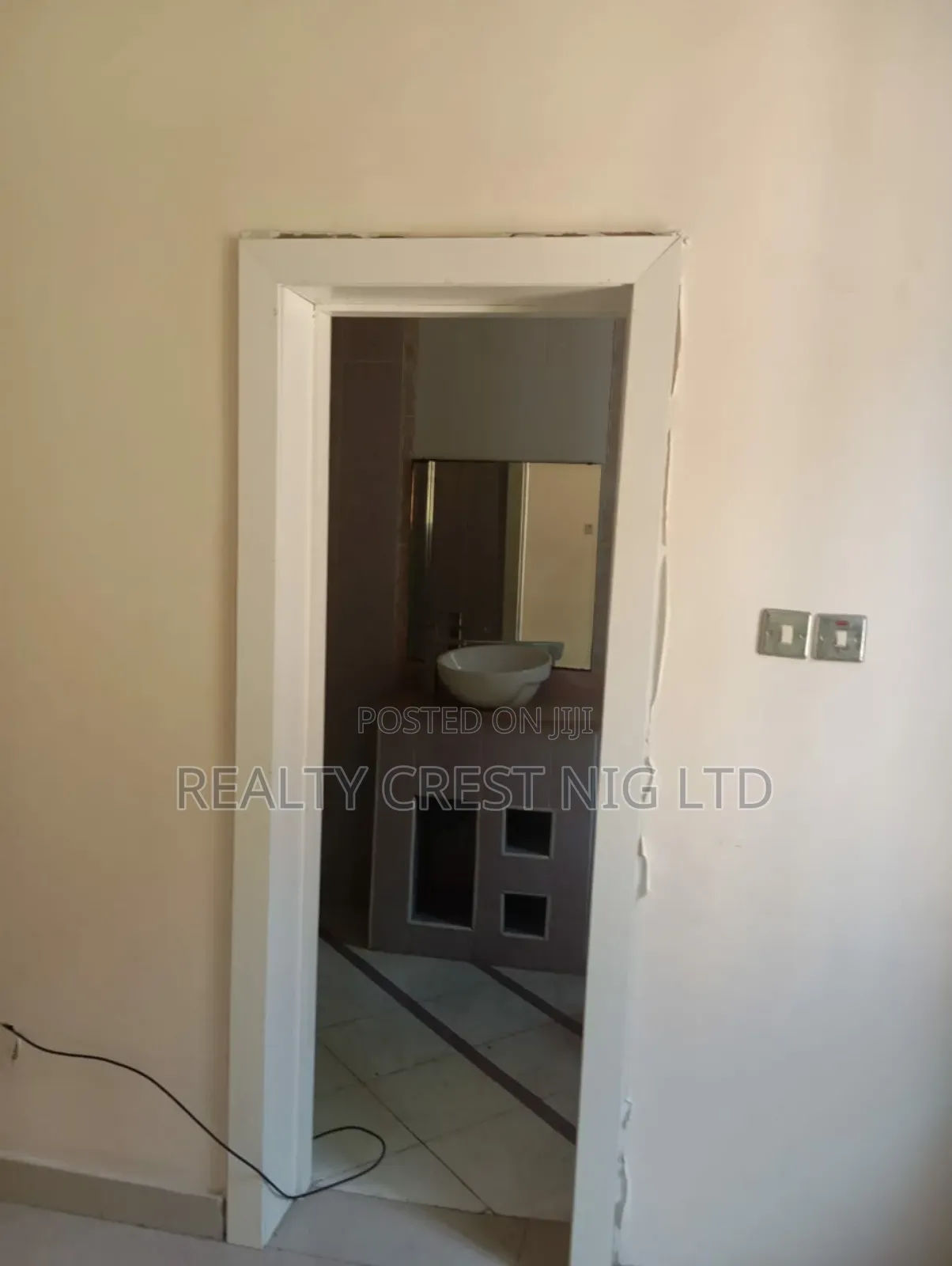5bdrm Duplex in Ikeja GRA for rent
