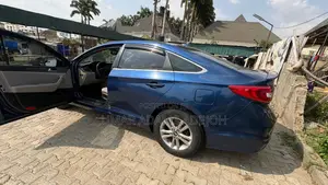 Hyundai Sonata 2016 Blue