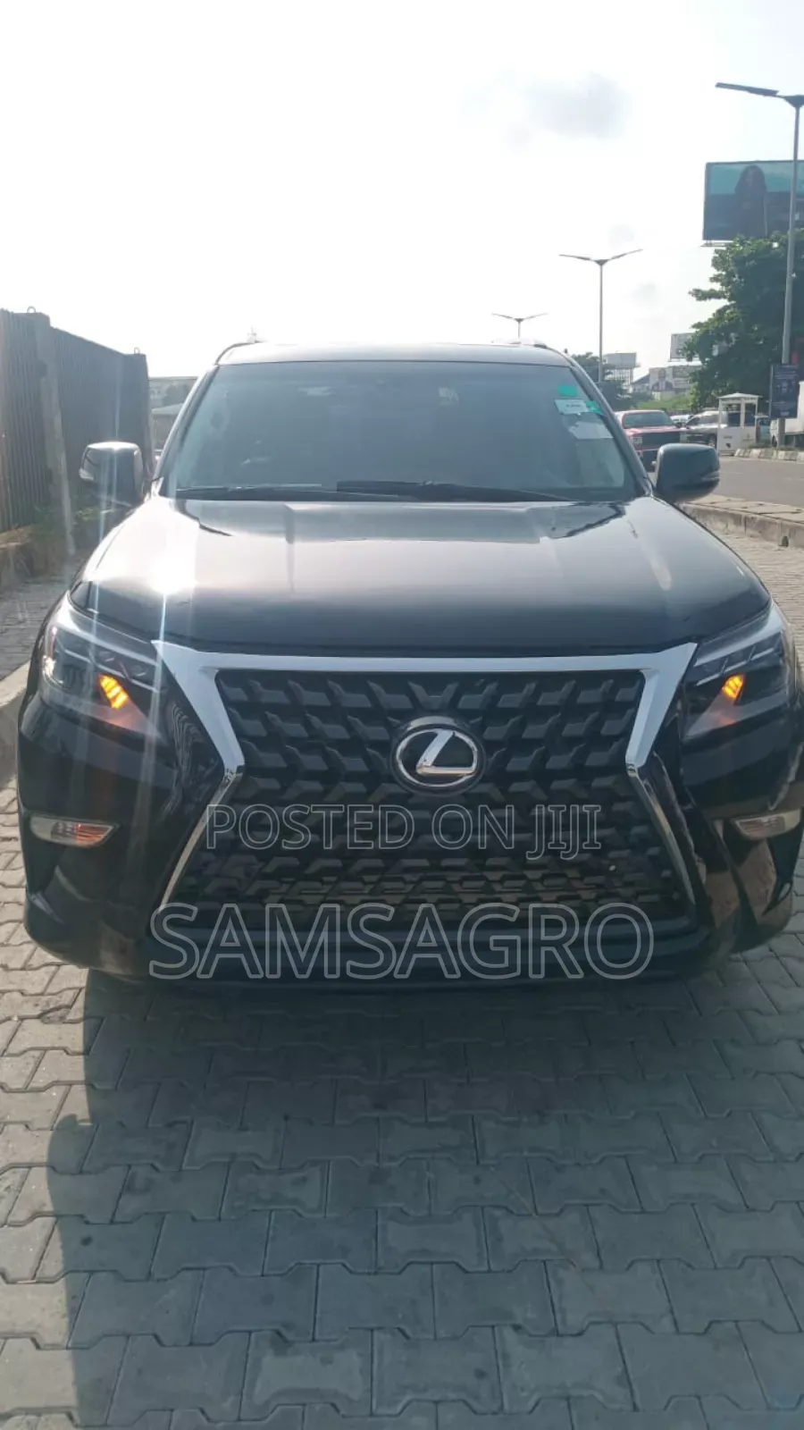 Exclusive Car Rental Service