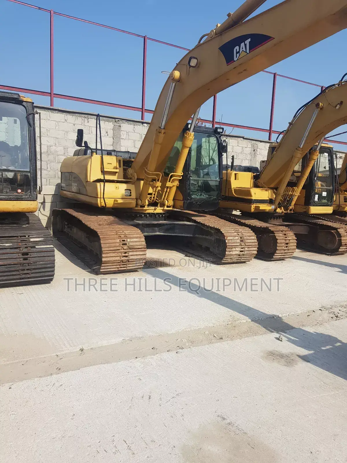 Excavator 322cl