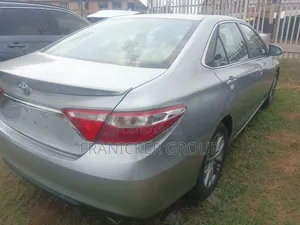 Toyota Camry 2014 Silver