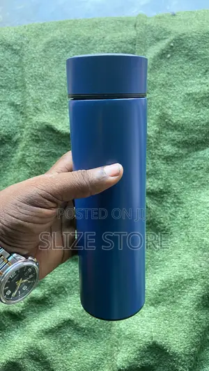 Temperature Display Vacuum Water Bottle - 500ml