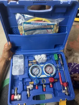 Manifold Gauge