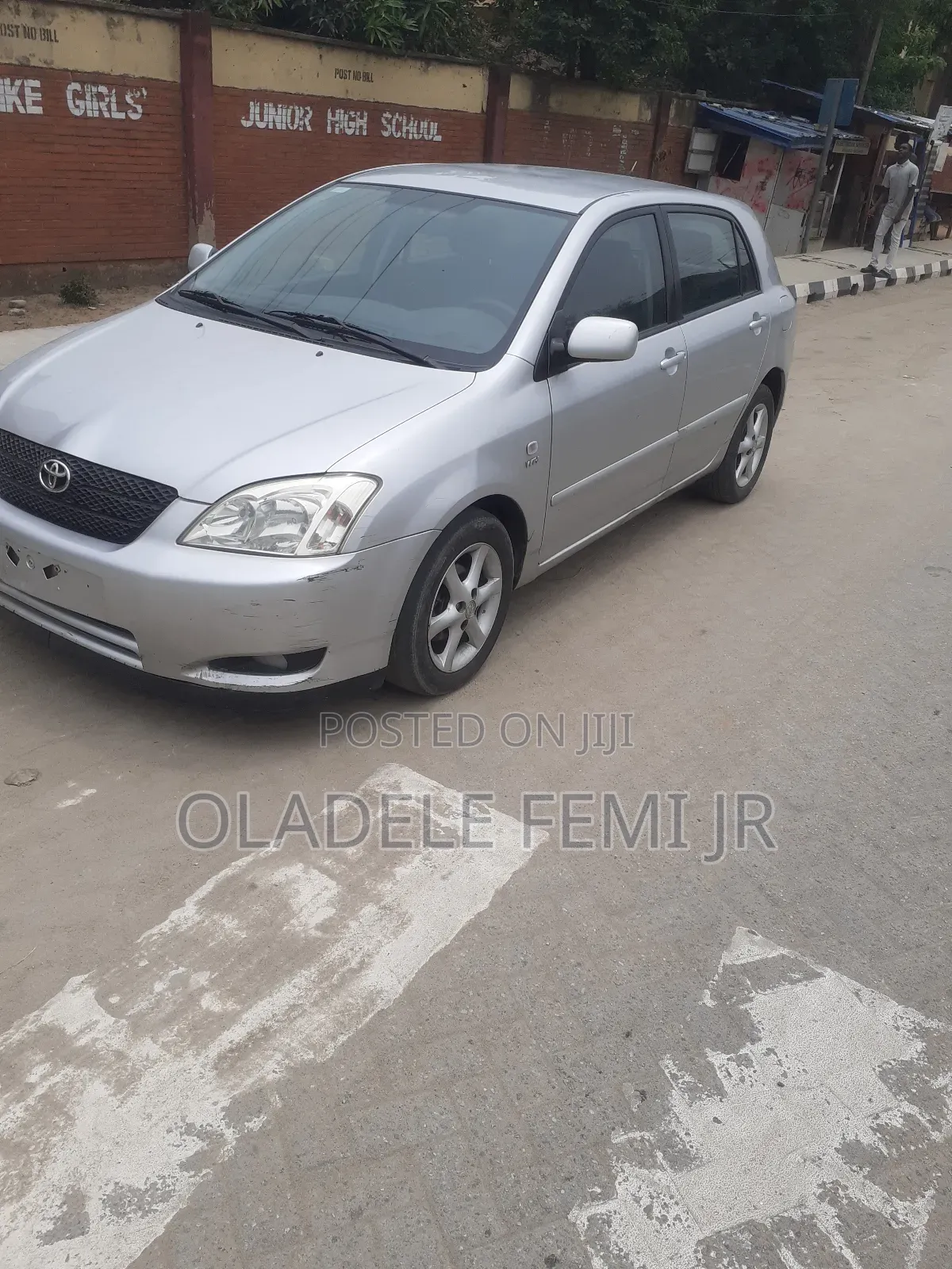 Toyota Corolla Liftback 2005 Silver