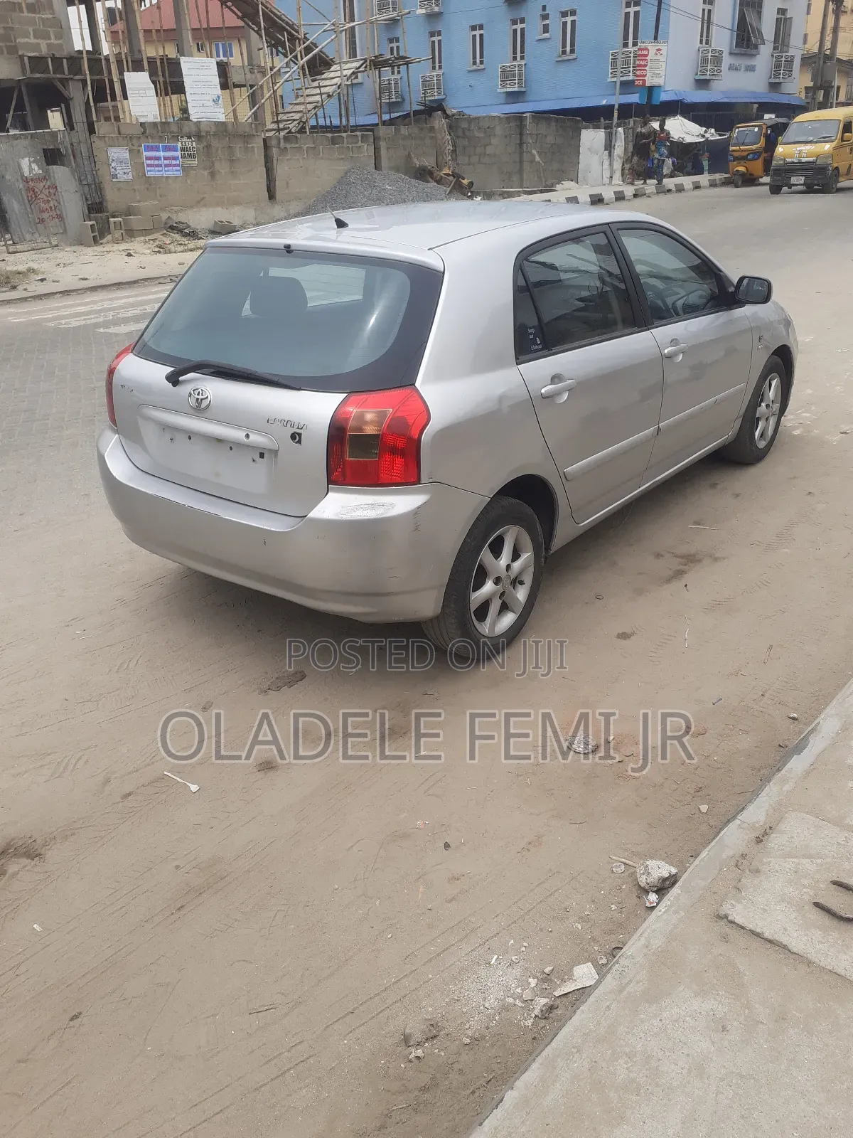 Toyota Corolla Liftback 2005 Silver