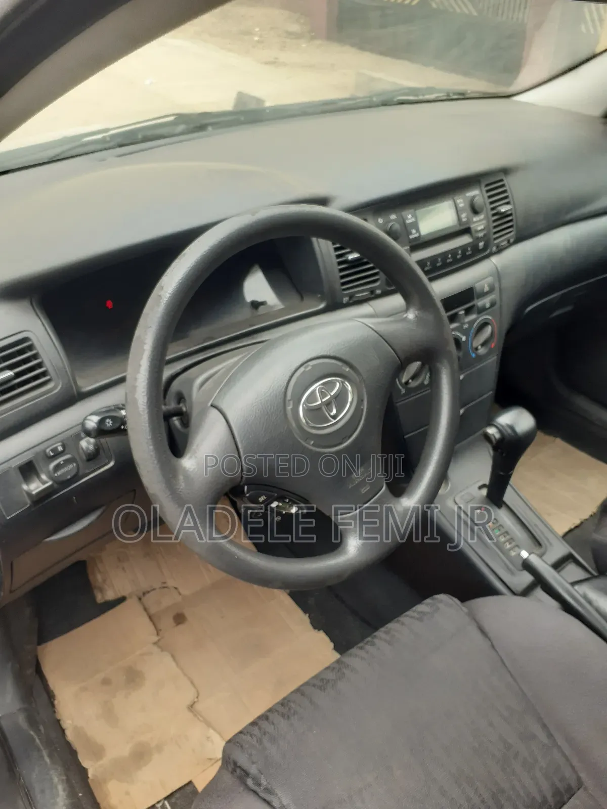 Toyota Corolla Liftback 2005 Silver
