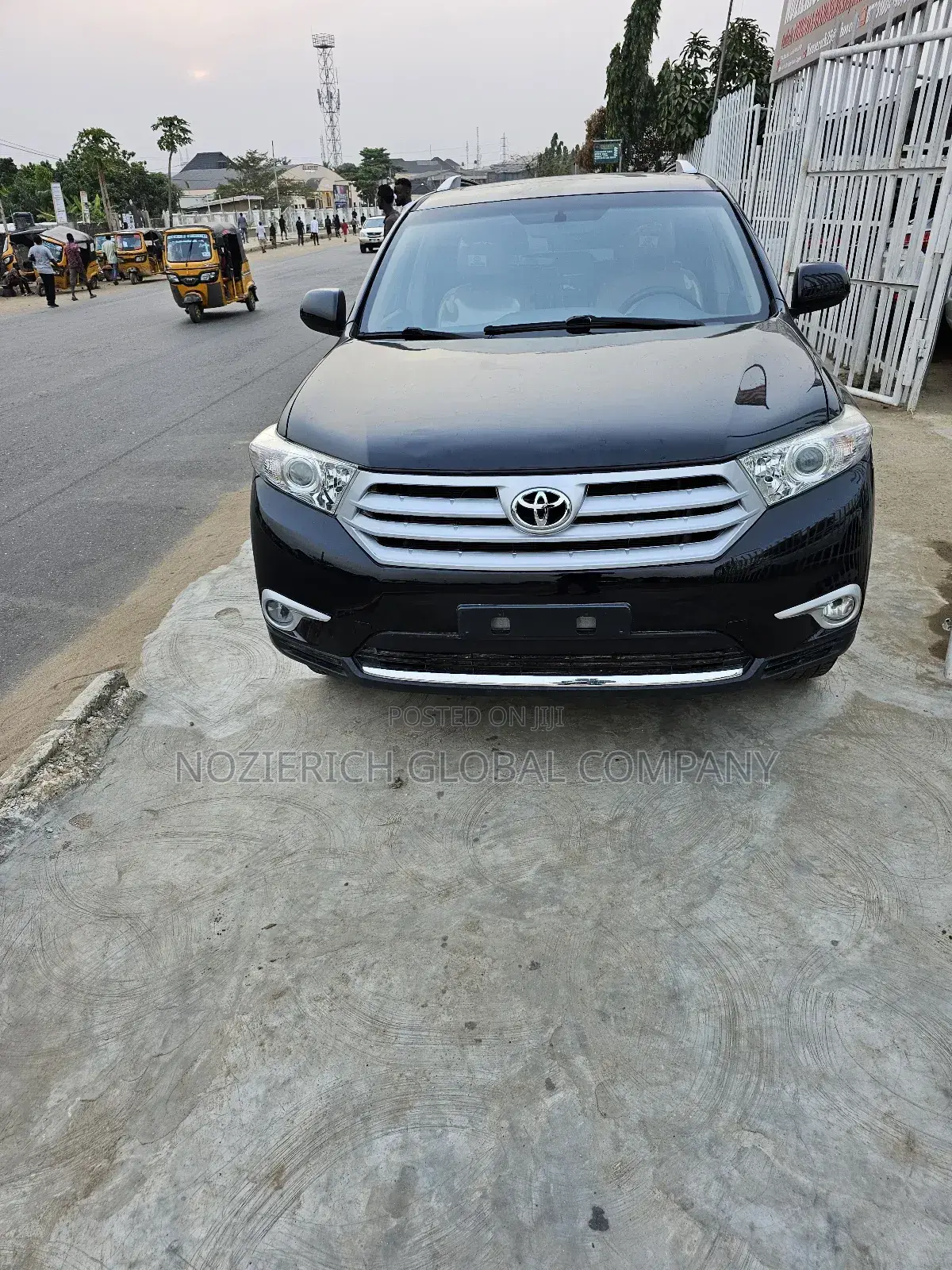 Toyota Highlander 2012 Black