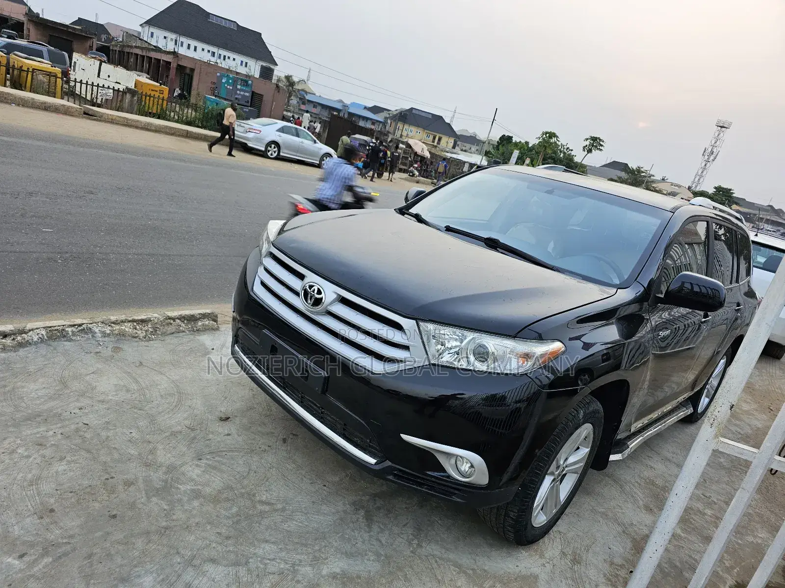 Toyota Highlander 2012 Black