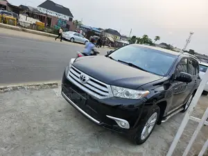 Toyota Highlander 2012 Black