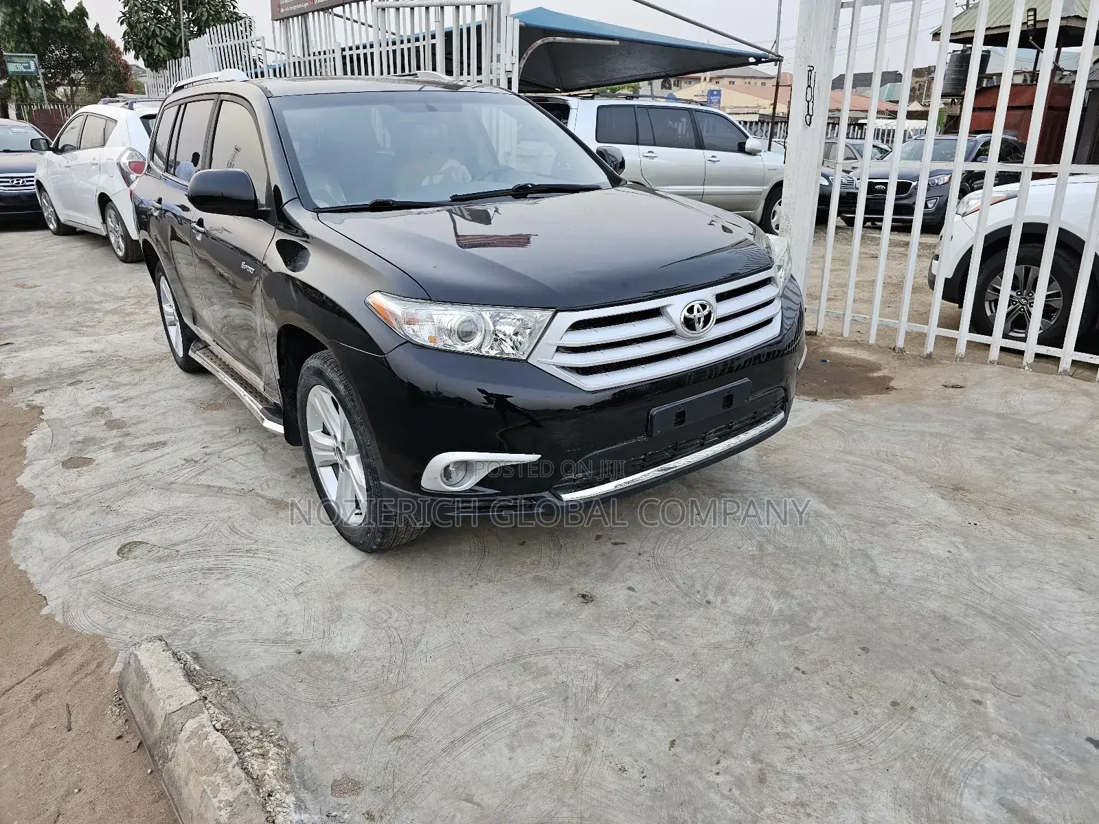 Toyota Highlander 2012 Black