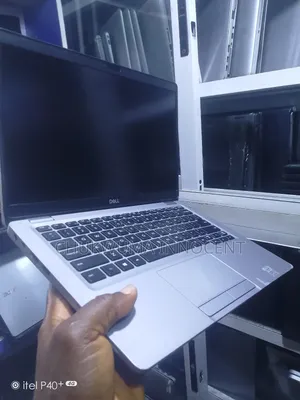 Laptop Dell Latitude 5310 8GB Intel Core i7 SSD 256GB