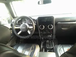 Jeep Wrangler 3.8 Unlimited Sahara 4x4 2008 Black