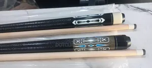 13mm Tip Quality and Classy Designed Wooden Snooker Cue.
