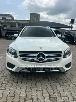 Mercedes-Benz GLC-Class 2017 White