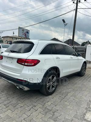 Mercedes-Benz GLC-Class 2017 White