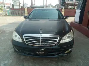 Mercedes-Benz S-Class 2007 Black