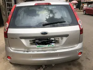 Ford Fiesta 2004 Silver