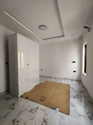 4bdrm Duplex in Idado Estate for rent
