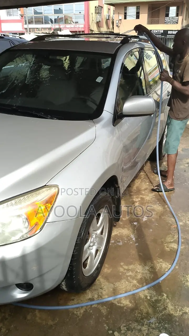 Toyota RAV4 2008 Silver
