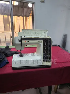 Janome Memory Craft 6000