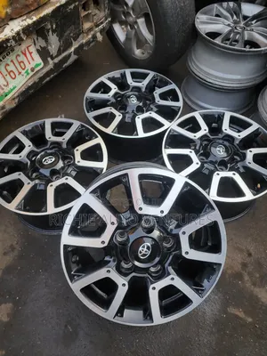 18inch Tundra Original Oem Rim.