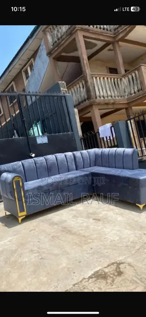 Strong Wooden Bed Frame , Quality Hard Mead Chairs