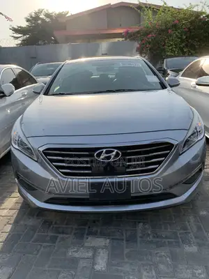 Hyundai Sonata Limited 4dr Sedan (2.4L 4cyl 6A) 2015 Gray