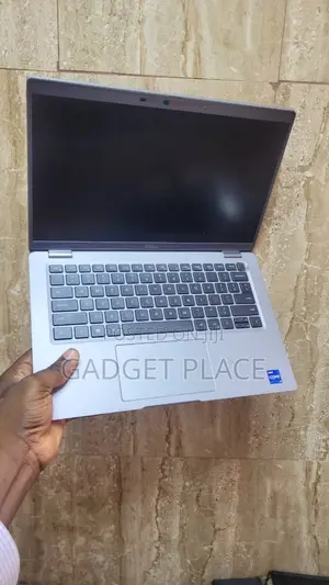 Laptop Dell Latitude 5420 16GB Intel Core i7 SSD 256GB