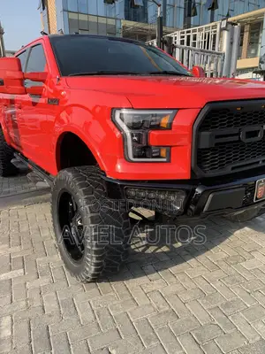 Ford F-150 XLT 4x4 SuperCrew Cab Styleside 6.5 ft. box 157 in. WB 2017 Red