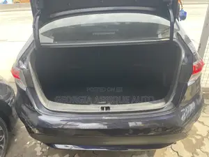 Toyota Corolla LE 2021 Blue