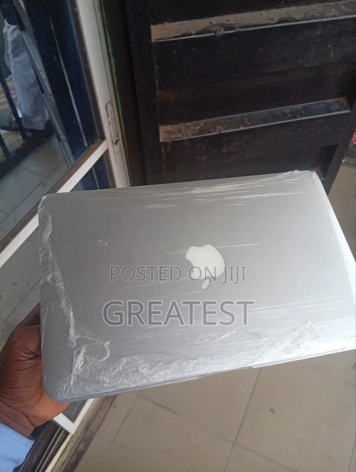 New Laptop 4GB Intel Core i5 SSD 128GB