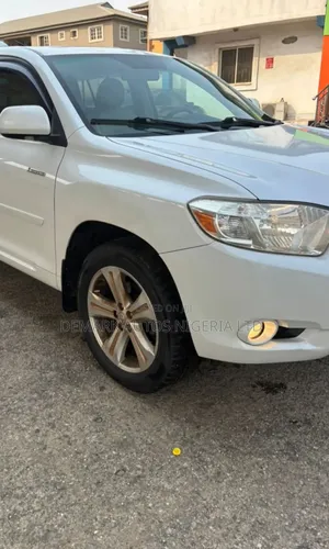 Toyota Highlander 2009 White