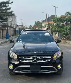 Mercedes-Benz GLA 250 2018 Black