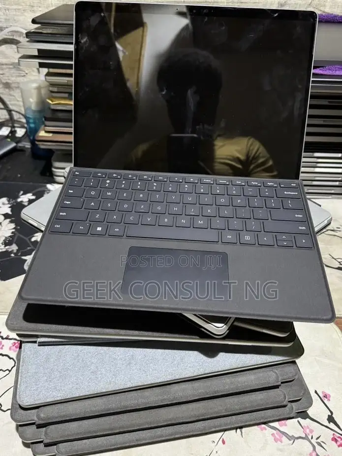 Laptop Microsoft Surface Pro 8 16GB Intel Core i7 SSD 256GB