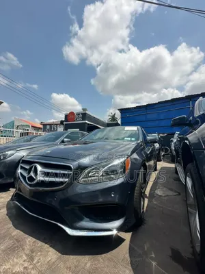 Mercedes-Benz E350 2014 Black