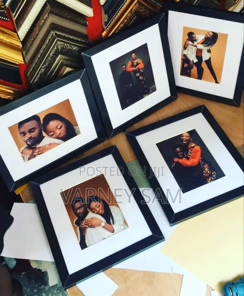 A3, A5, 24x36, 12x18 Frame Size. Official Portrait Frames