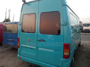 Volkswagen LT 2005 Green