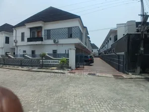 Furnished 4bdrm Duplex in Orchid, Ikorodu Garage for sale