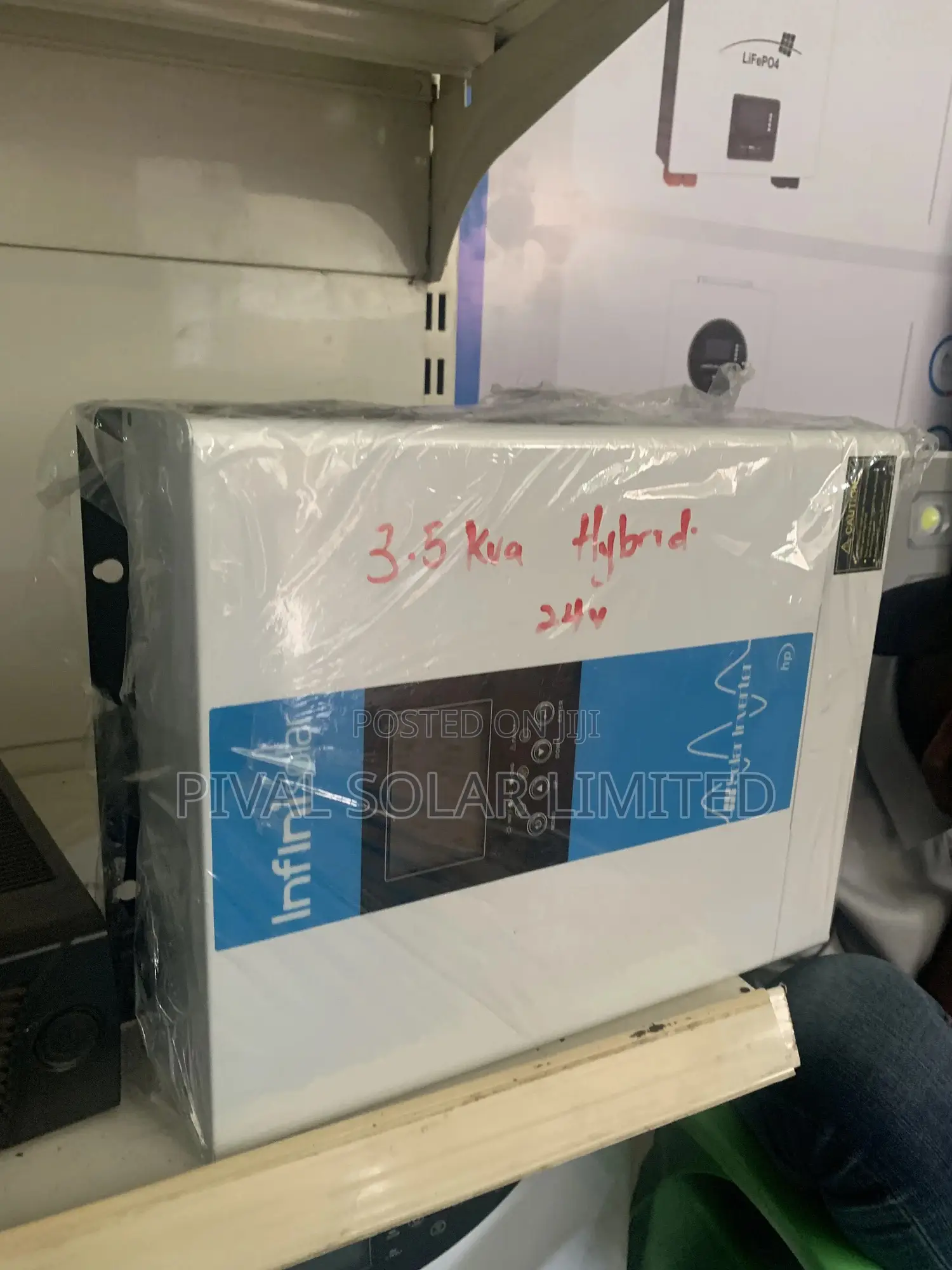 3.5kva Hybrid Inverter 24volts