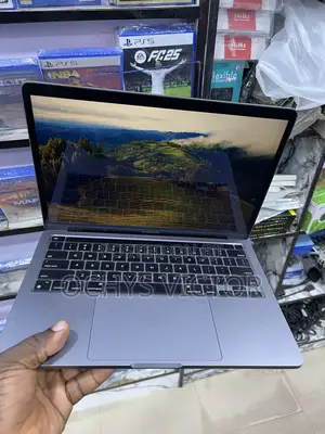 Laptop Apple MacBook Pro 2020 8GB Intel Core i5 SSD 256GB