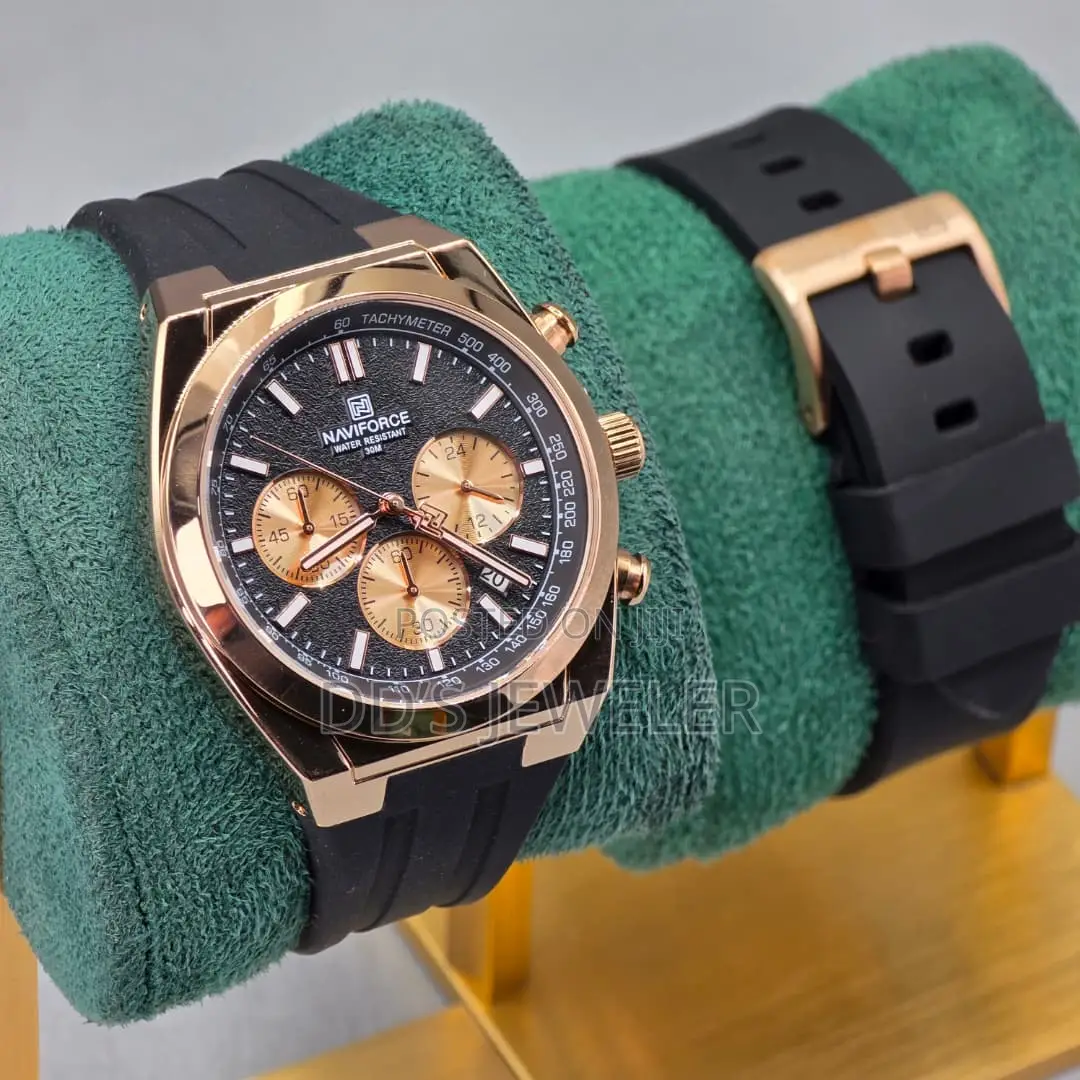 Navi Face Wristwatch