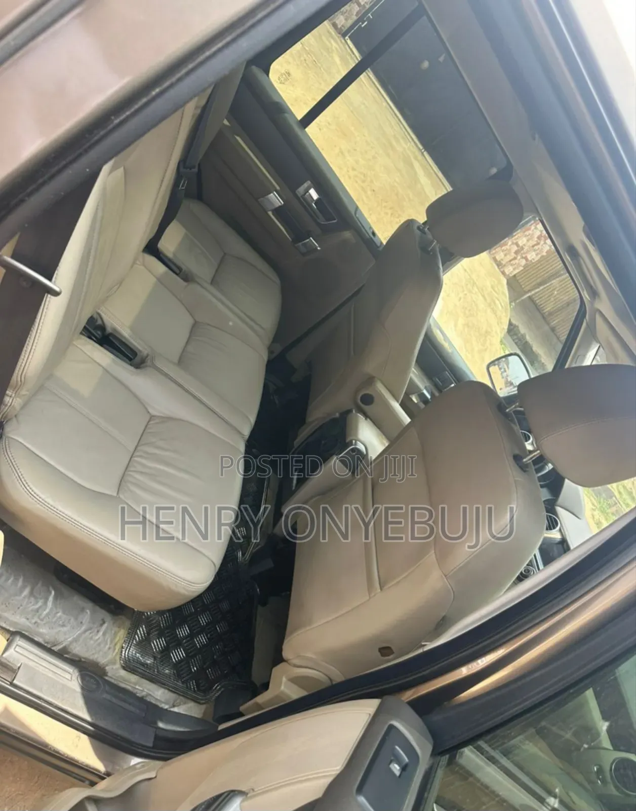Land Rover Lr4 Base AWD 2013 Beige