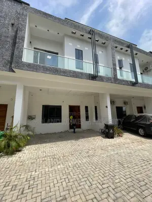 4bdrm Townhouse / Terrace in Harris Drive, Lekki for rent