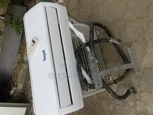 Royal 1.5hp Low Voltage Ac With Accessories 6months Use