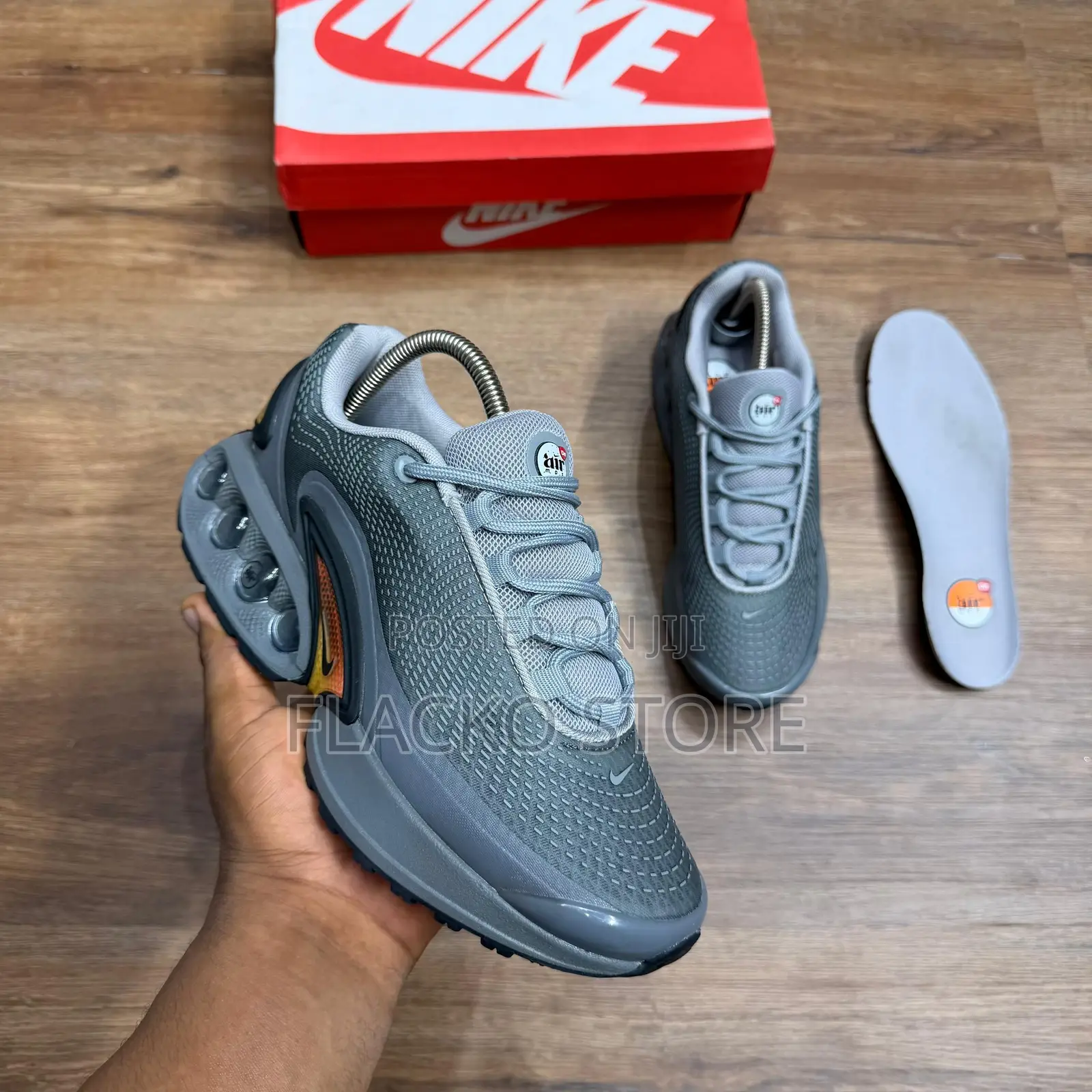 Original Nike Air Max Dn Sneakers